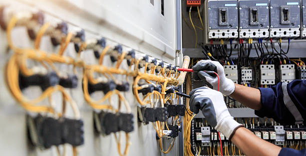 Professional Electrician technician working in Fort Myers Shores, FL